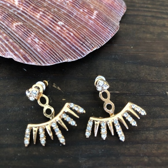 Alquimia Jewelry - DAINTY DIAMOND TASSEL EARRINGS GOLD